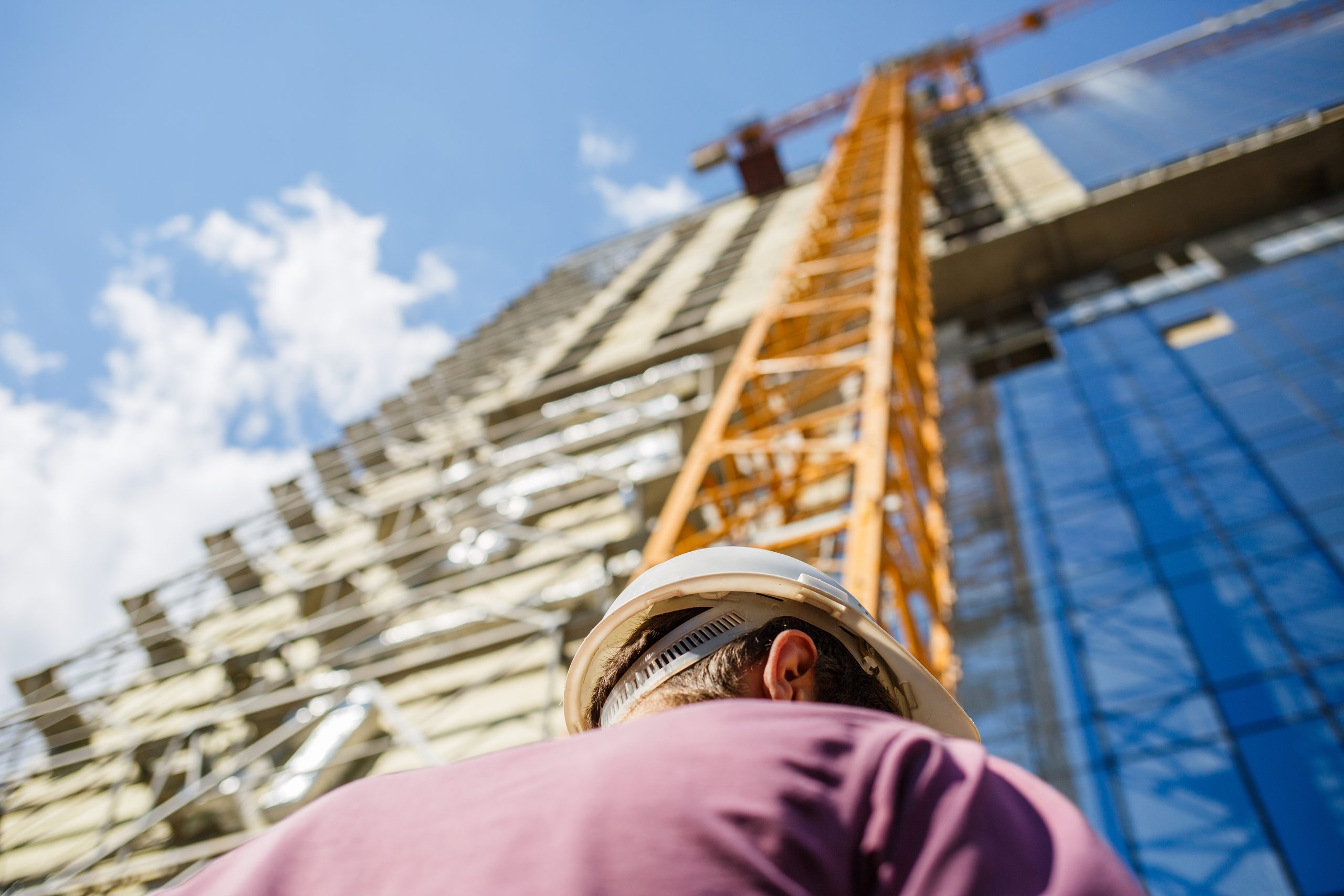 Le chantier qui monte, la ville qui s'étend