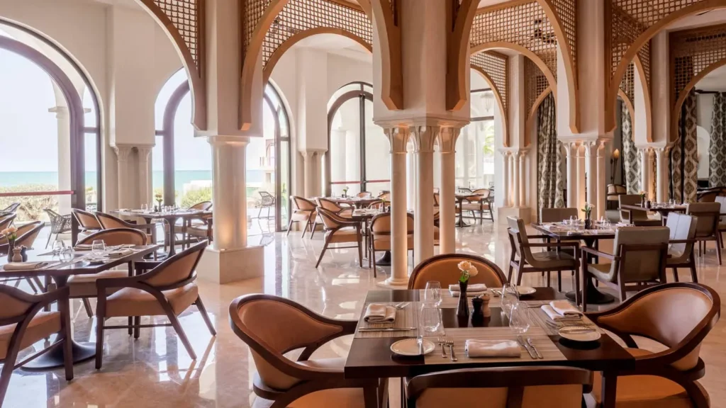 The Creek Bistro Chic- Four Seasons Tunis