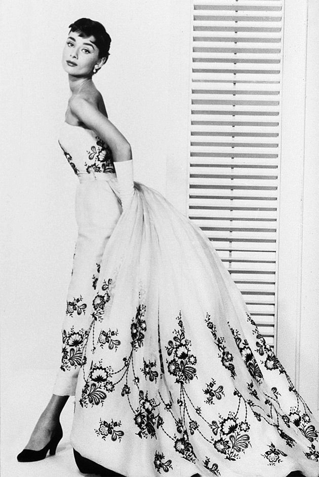 style Audrey Hepburn
